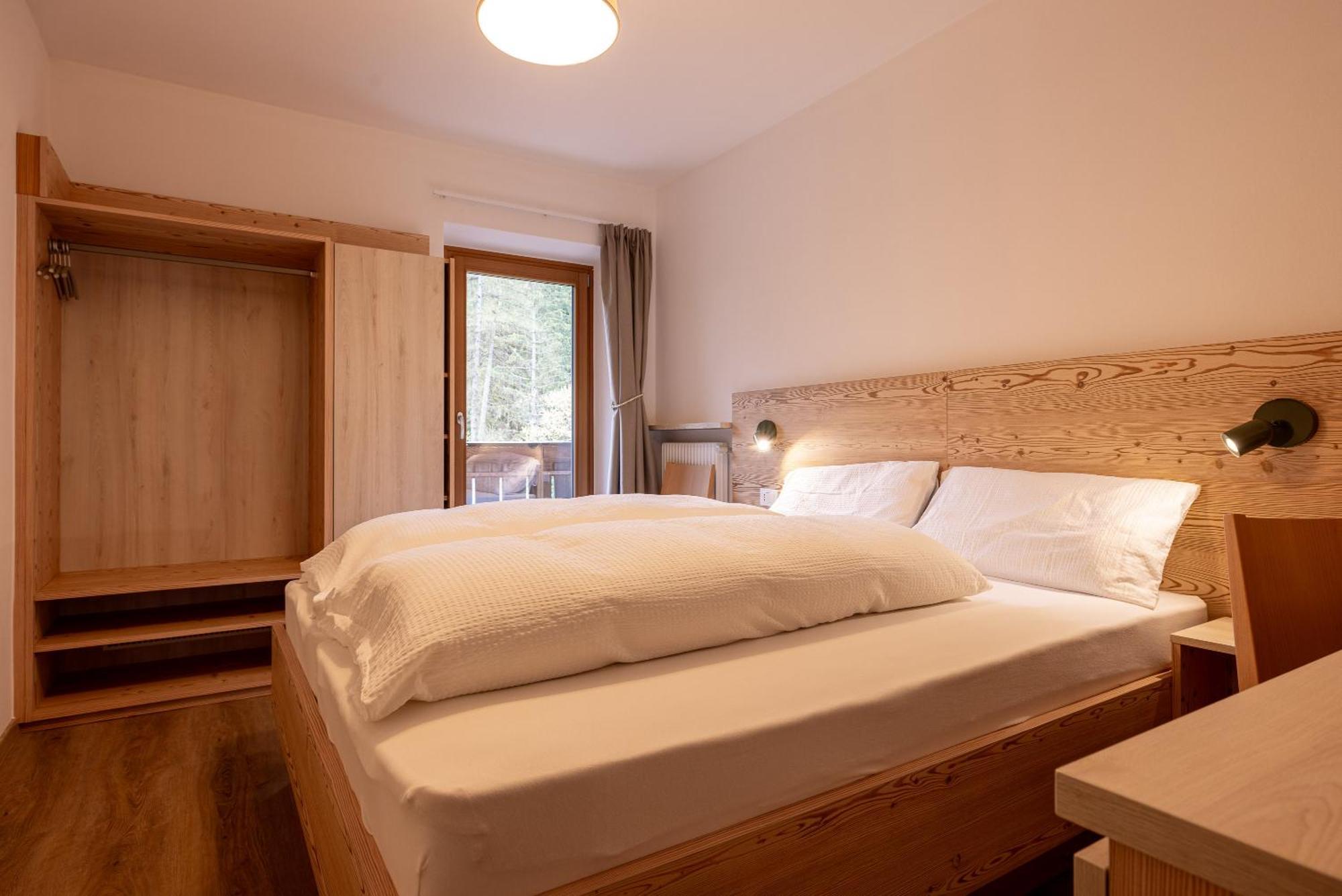San Pietro Dolomiti Small Budget Hotel Ortisei Extérieur photo