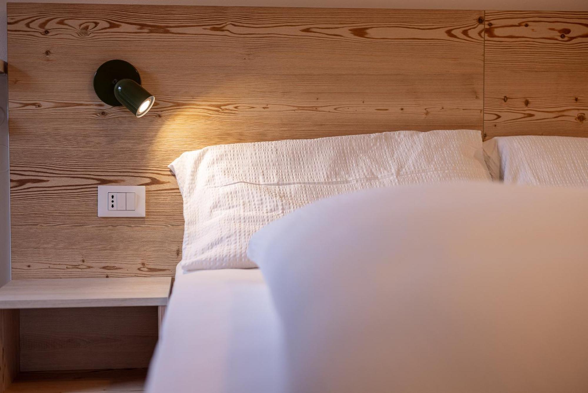 San Pietro Dolomiti Small Budget Hotel Ortisei Extérieur photo