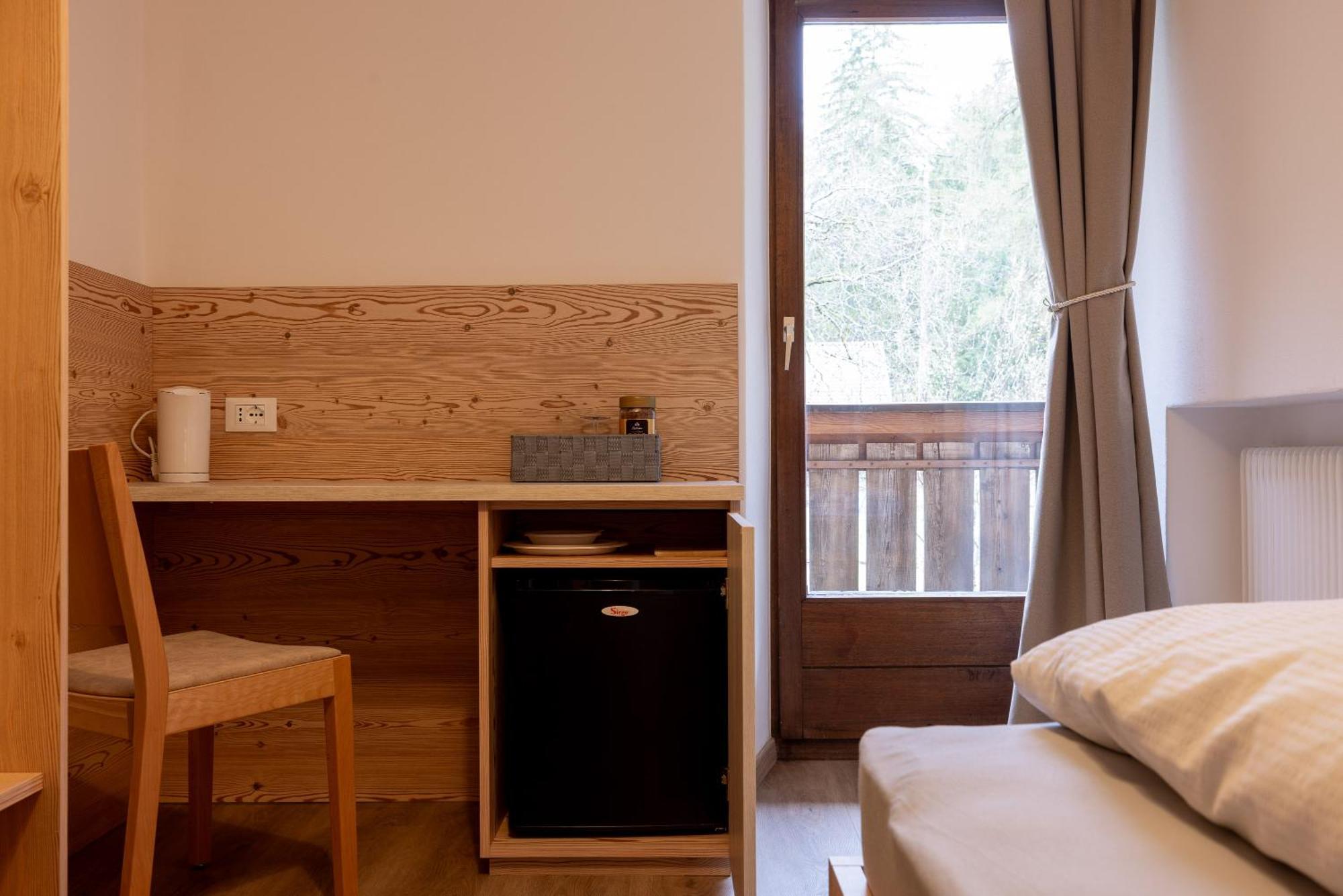 San Pietro Dolomiti Small Budget Hotel Ortisei Extérieur photo