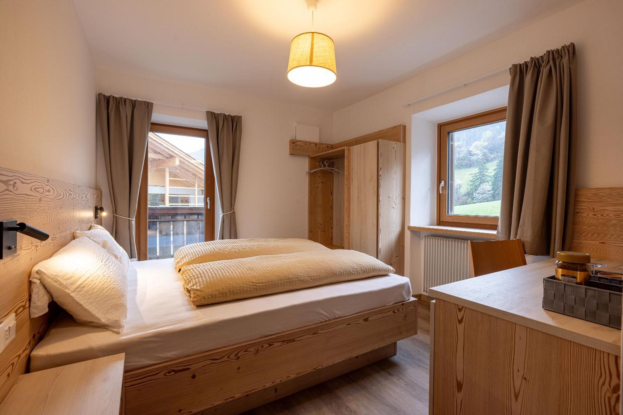 San Pietro Dolomiti Small Budget Hotel Ortisei Extérieur photo
