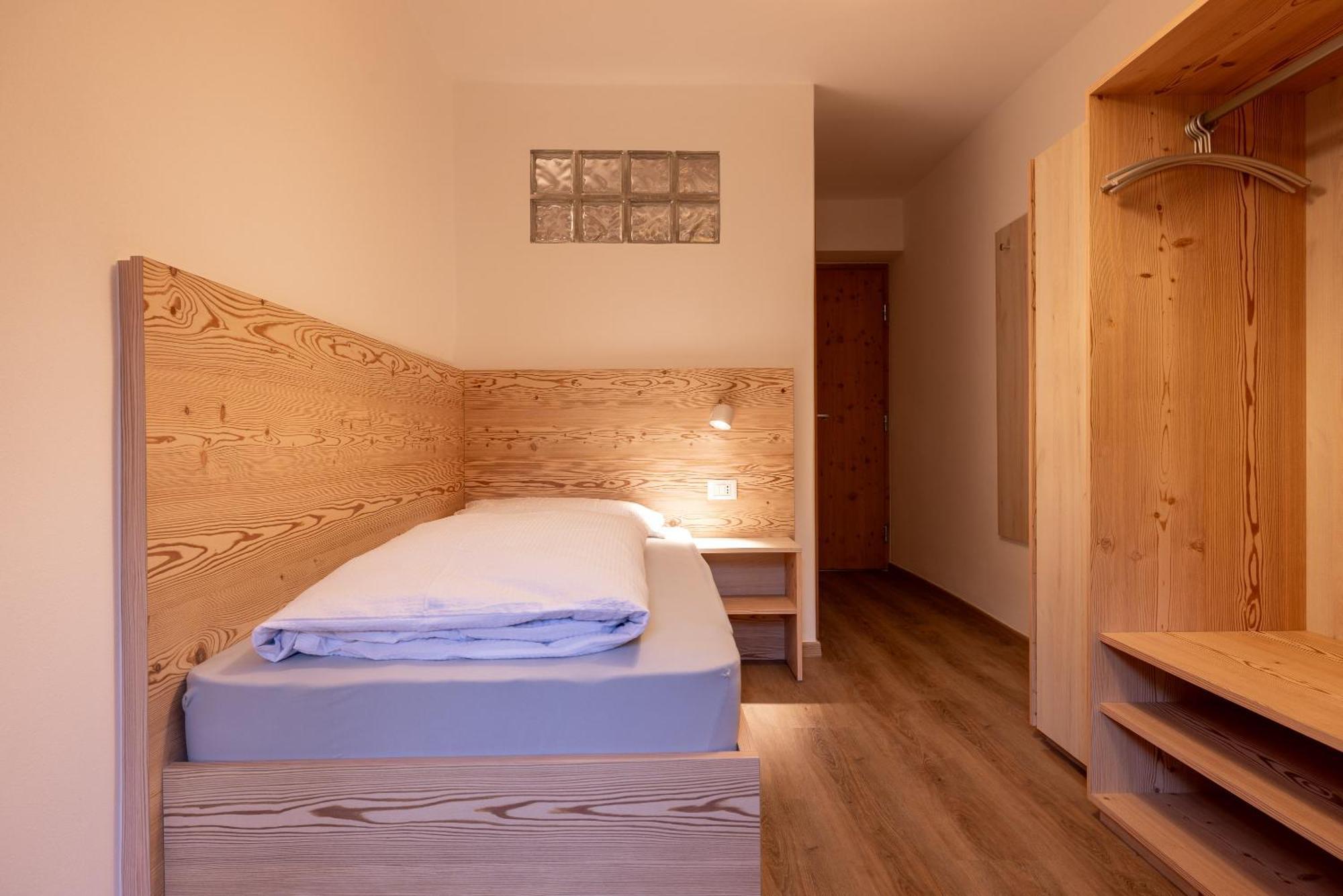 San Pietro Dolomiti Small Budget Hotel Ortisei Extérieur photo